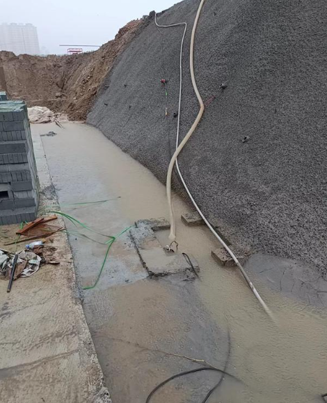 吕梁离石区基坑排水