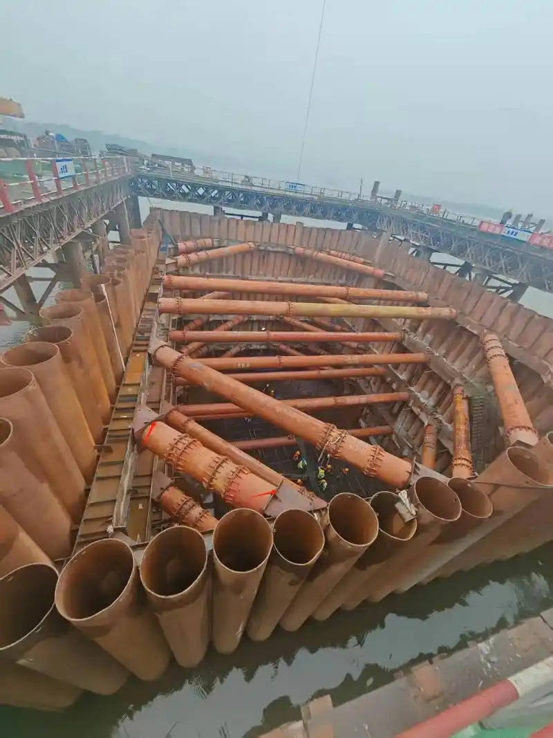 吕梁离石区钢管桩